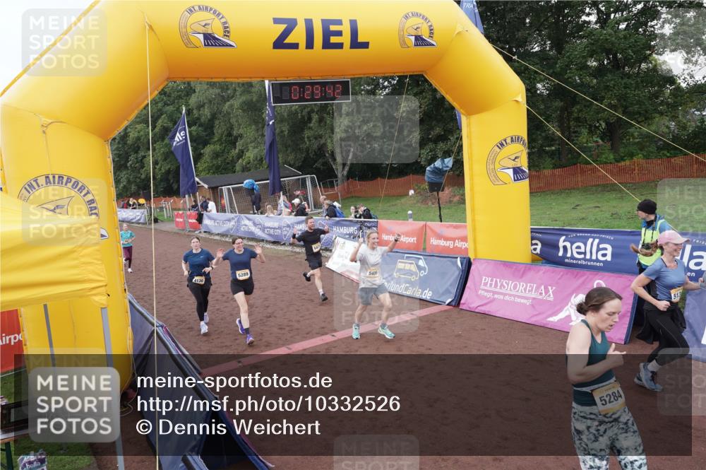 13.09.2026 - Airport Race Dennis Weichert http://msf.ph/oto/10332526 13.09.2026 10:30:16 Ziel 4064, 4100, 4130, 5067, 5129, 5130, 5156, 5267, 5284, 5307, 5320, 5390, 5406, 5416, 5471 meine-sportfotos.de