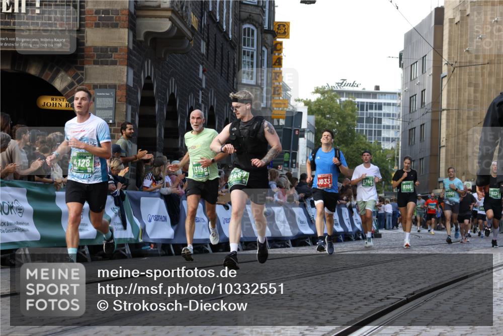 13.09.2026 - 21. swb-Marathon Bremen Strokosch-Dieckow http://msf.ph/oto/10332551 13.09.2026 13:16:02 Ziel 982, 1033, 1445, 2733, 3119, 3346, 3422, 3536, 3689, 3836, 3991, 4212, 4573, 4653, 5533, 5588, 6162, 6481, 6515, 7203, 7992, 9029, 9122, 9391, 9475, 9777, 13249, 481, 663, 740, 1605, 3134, 4128, 6106, 6721, 6744, 8398, 8487, 9031, 9115, 13008, 13158 meine-sportfotos.de