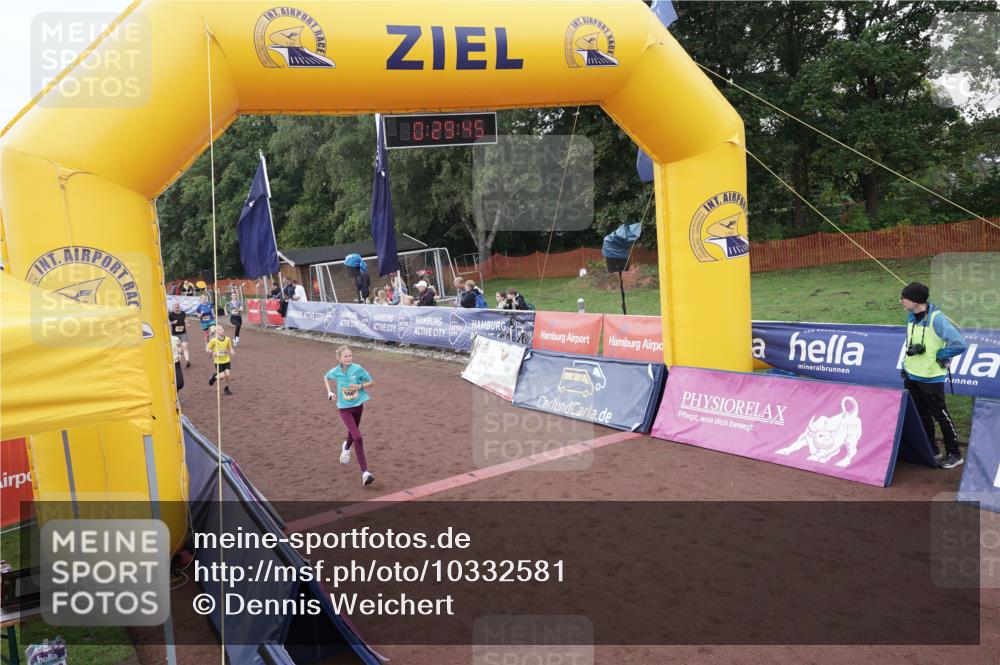 13.09.2026 - Airport Race Dennis Weichert http://msf.ph/oto/10332581 13.09.2026 10:30:19 Ziel 4064, 4097, 4100, 4130, 5067, 5129, 5130, 5156, 5267, 5284, 5296, 5307, 5390, 5406, 5416, 5471 meine-sportfotos.de