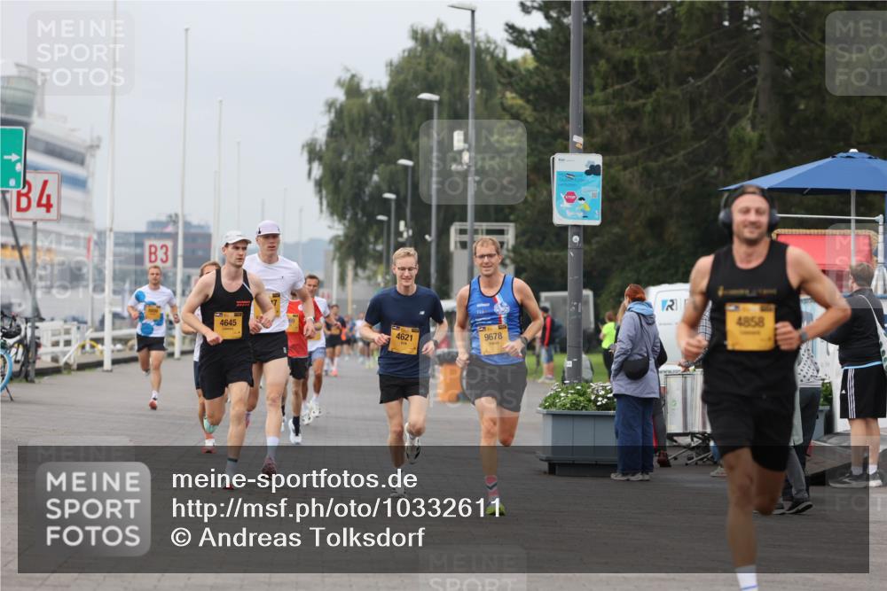 13.09.2026 - Kiel Lauf Andreas Tolksdorf http://msf.ph/oto/10332611 13.09.2026 09:51:33 Kiellinie 4, 3, 4645, 4621, 9678, 4858 meine-sportfotos.de