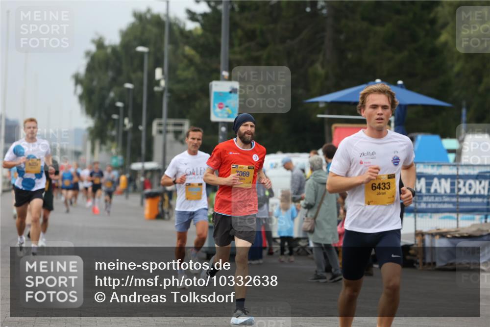 13.09.2026 - Kiel Lauf Andreas Tolksdorf http://msf.ph/oto/10332638 13.09.2026 09:51:40 Kiellinie 39, 6433, 7069 meine-sportfotos.de