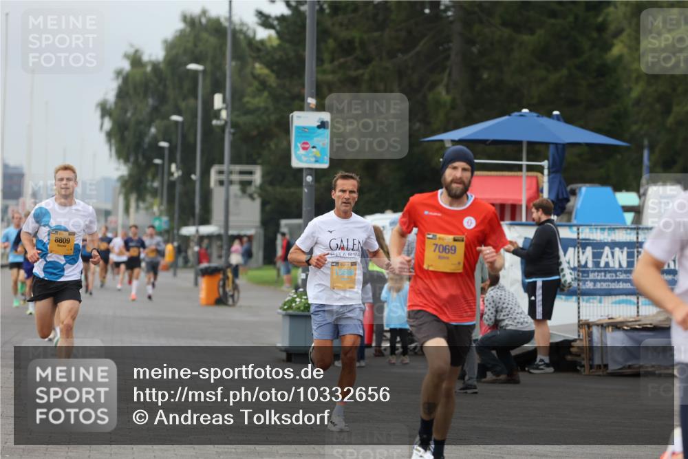 13.09.2026 - Kiel Lauf Andreas Tolksdorf http://msf.ph/oto/10332656 13.09.2026 09:51:41 Kiellinie 8809, 6, 7069 meine-sportfotos.de