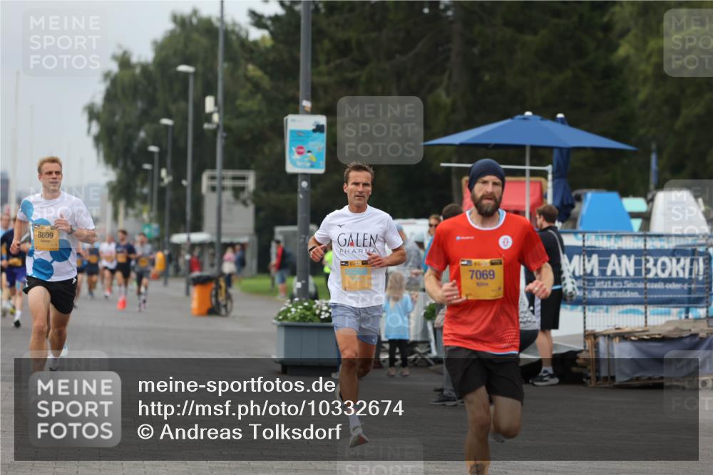 13.09.2026 - Kiel Lauf Andreas Tolksdorf http://msf.ph/oto/10332674 13.09.2026 09:51:41 Kiellinie 8809, 38, 10568, 7069 meine-sportfotos.de