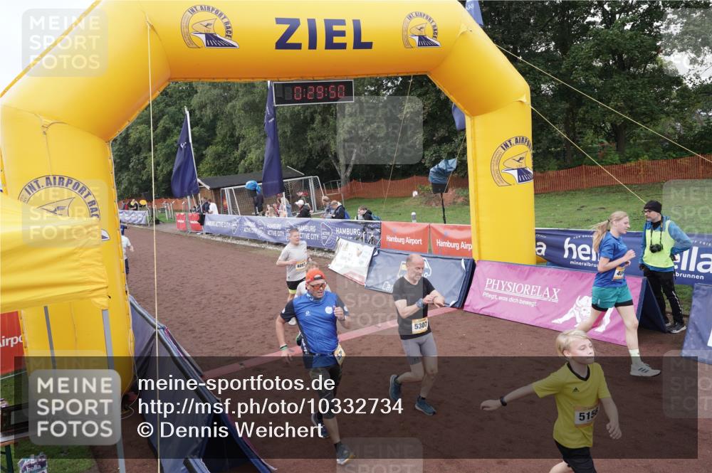 13.09.2026 - Airport Race Dennis Weichert http://msf.ph/oto/10332734 13.09.2026 10:30:24 Ziel 4064, 4097, 4100, 5067, 5075, 5156, 5266, 5267, 5296, 5307, 5390, 5416, 5419 meine-sportfotos.de