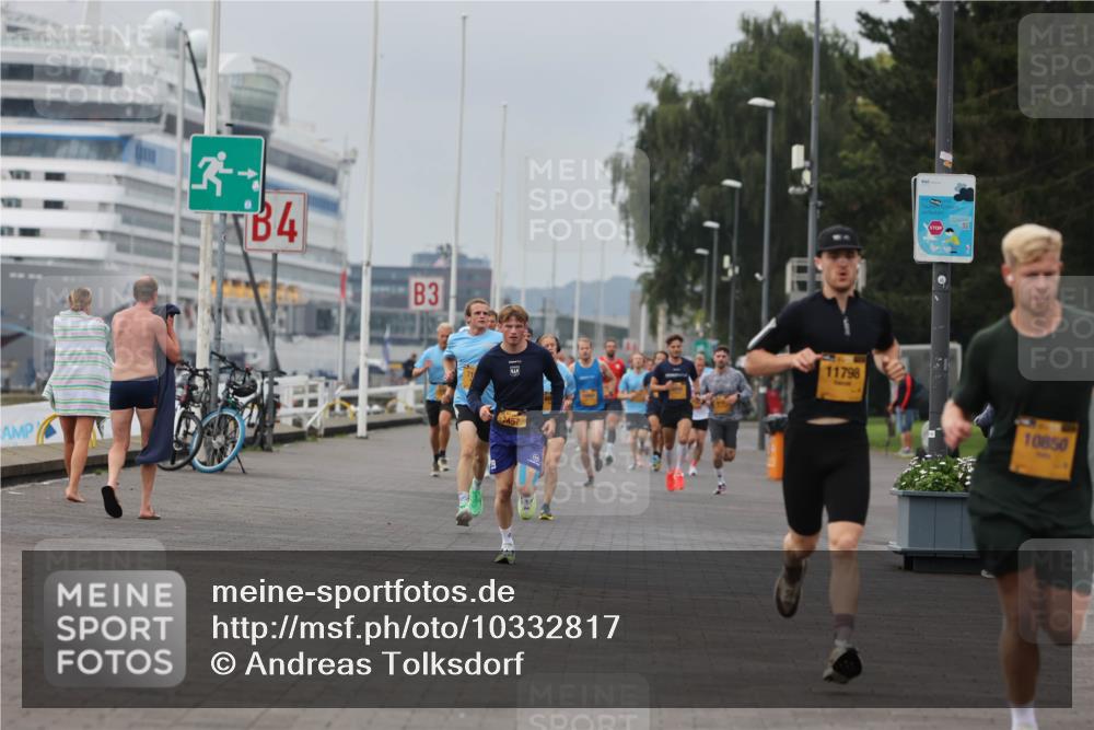 13.09.2026 - Kiel Lauf Andreas Tolksdorf http://msf.ph/oto/10332817 13.09.2026 09:51:46 Kiellinie 4, 3, 11798, 10850 meine-sportfotos.de
