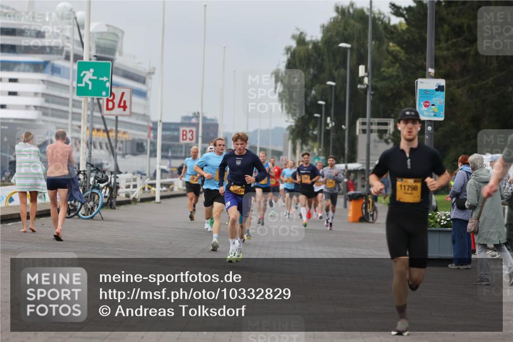 13.09.2026 - Kiel Lauf Andreas Tolksdorf http://msf.ph/oto/10332829 13.09.2026 09:51:46 Kiellinie 3, 4, 3, 11798 meine-sportfotos.de
