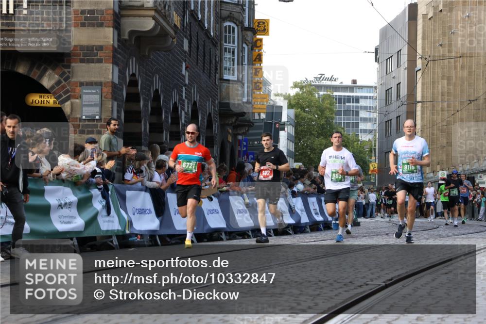 13.09.2026 - 21. swb-Marathon Bremen Strokosch-Dieckow http://msf.ph/oto/10332847 13.09.2026 13:16:13 Ziel 145, 982, 1955, 2623, 2733, 3119, 3149, 3422, 3689, 3836, 3991, 4573, 4823, 5430, 5474, 5588, 5913, 6481, 7307, 7413, 9122, 9278, 13149, 13249, 740, 755, 792, 1162, 1605, 2604, 5554, 5963, 6721, 7053, 7603, 7801, 9031, 9115 meine-sportfotos.de