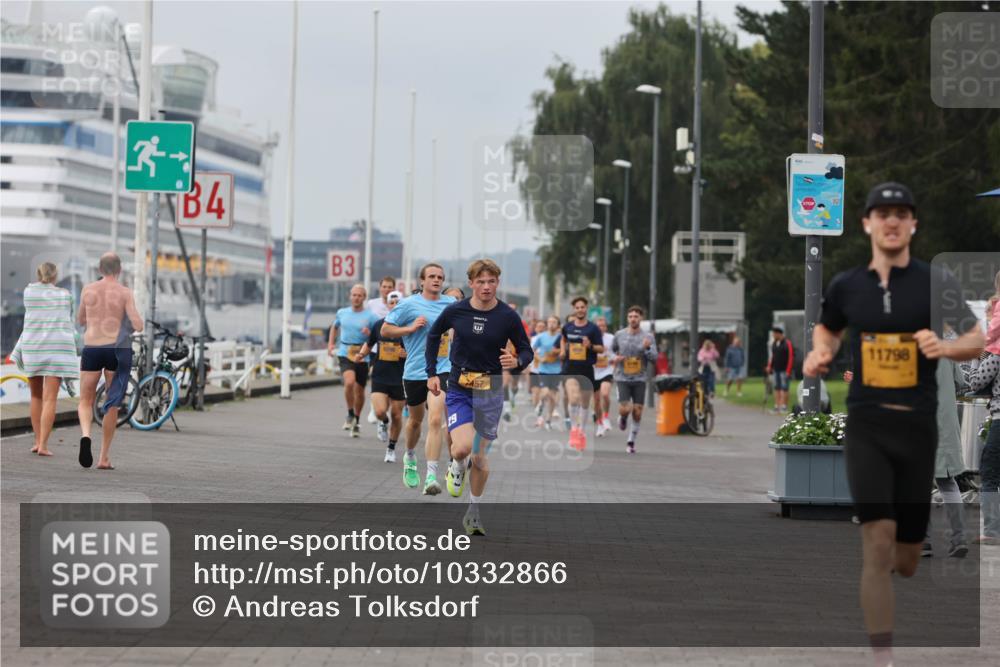 13.09.2026 - Kiel Lauf Andreas Tolksdorf http://msf.ph/oto/10332866 13.09.2026 09:51:47 Kiellinie 3, 4, 3, 29, 11798 meine-sportfotos.de