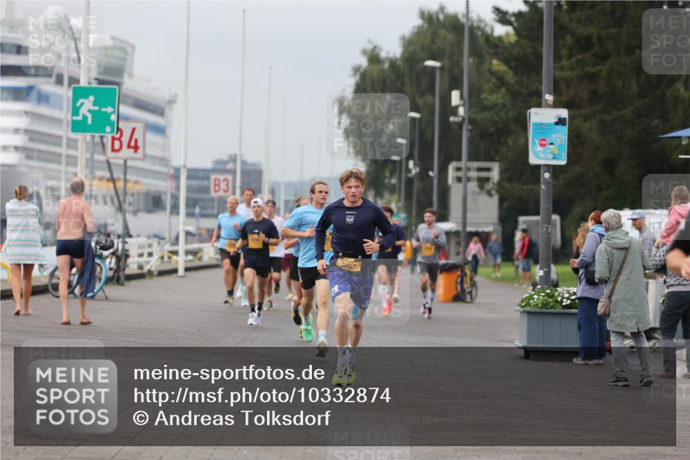 13.09.2026 - Kiel Lauf Andreas Tolksdorf http://msf.ph/oto/10332874 13.09.2026 09:51:47 Kiellinie 4, 33, 457 meine-sportfotos.de