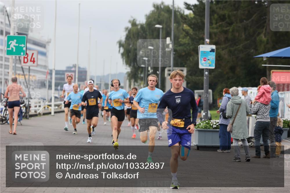 13.09.2026 - Kiel Lauf Andreas Tolksdorf http://msf.ph/oto/10332897 13.09.2026 09:51:49 Kiellinie 4 meine-sportfotos.de
