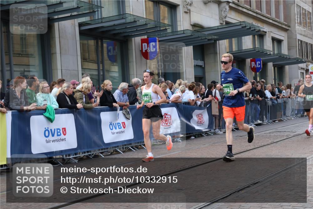 13.09.2026 - 21. swb-Marathon Bremen Strokosch-Dieckow http://msf.ph/oto/10332915 13.09.2026 13:23:26 Ziel 135, 342, 672, 2288, 2409, 2485, 2490, 2517, 2560, 2627, 3078, 3138, 3642, 3856, 3939, 4601, 4671, 5011, 5116, 5146, 5231, 5908, 6157, 6332, 6648, 6843, 6848, 7216, 7357, 7475, 7761, 8051, 8052, 8095, 8290, 8560, 10115, 13007, 13197, 1900, 2306, 2371, 2409, 2427, 2827, 2899, 2961, 3078, 3173, 3374, 3531, 3729, 3861, 3920, 3939, 5114, 5820, 5821, 6923, 8045, 8231, 8304, 8732, 8787, 8863, 9088, 9196, 9436, 9827, 10127 meine-sportfotos.de