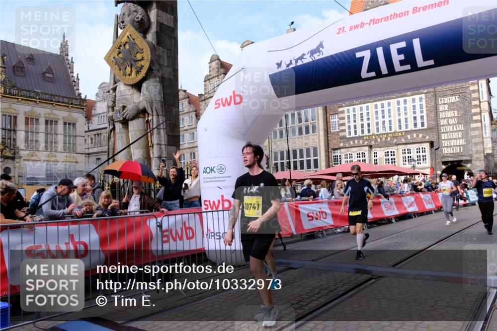 13.09.2026 - 21. swb-Marathon Bremen Tim E. http://msf.ph/oto/10332973 13.09.2026 11:05:14 Ziel 10198, 10283, 10315, 10465, 10729, 10741, 10850, 10855, 10856, 10940, 10975, 11006, 11133, 11272, 11395, 11518, 11757, 11939, 12002, 12005, 12064, 12235, 12420, 12493, 12495, 12498, 12500, 12502, 12522, 12563 meine-sportfotos.de