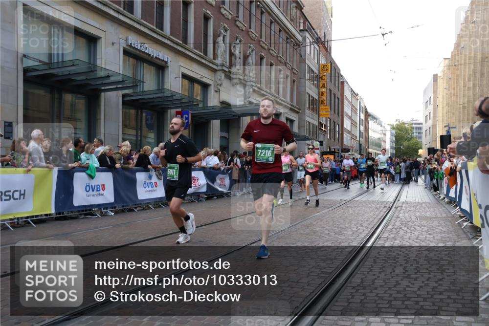 13.09.2026 - 21. swb-Marathon Bremen Strokosch-Dieckow http://msf.ph/oto/10333013 13.09.2026 13:23:30 Ziel 135, 342, 2210, 2288, 2485, 2490, 2517, 2560, 2627, 3044, 3138, 3642, 3856, 4601, 4671, 5011, 5104, 5116, 5146, 5231, 5908, 6157, 6332, 6648, 6843, 7094, 7105, 7216, 7357, 7475, 7761, 8051, 8052, 8095, 8290, 10059, 10115, 13007, 13197, 672, 1900, 2306, 2371, 2409, 2427, 2899, 3078, 3138, 3173, 3374, 3531, 3729, 3861, 3920, 3939, 5820, 5821, 6848, 6923, 8045, 8231, 8560, 8732, 8863, 9088, 9196, 9436, 9827, 10127 meine-sportfotos.de