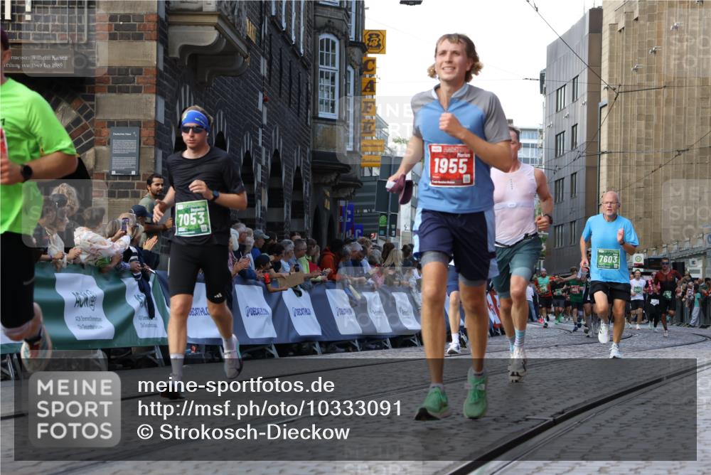 13.09.2026 - 21. swb-Marathon Bremen Strokosch-Dieckow http://msf.ph/oto/10333091 13.09.2026 13:16:25 Ziel 145, 481, 663, 740, 1605, 1955, 2623, 3134, 3149, 4128, 4823, 5430, 5913, 6106, 6721, 6744, 7307, 7413, 8398, 8487, 9278, 13008, 13149, 13158, 816, 985, 1076, 1162, 2474, 2604, 5255, 6367, 7053, 7603, 7875, 8171, 8288 meine-sportfotos.de
