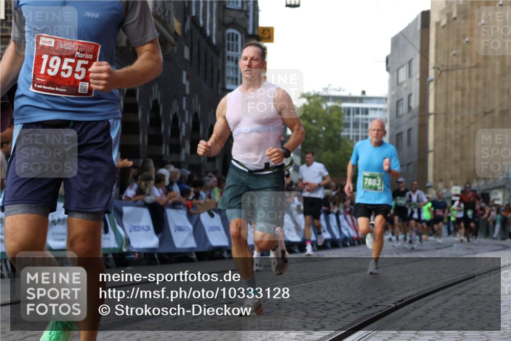 13.09.2026 - 21. swb-Marathon Bremen Strokosch-Dieckow http://msf.ph/oto/10333128 13.09.2026 13:16:26 Ziel 145, 481, 663, 740, 1605, 1955, 2623, 3134, 3149, 4128, 4823, 5430, 5913, 6106, 6721, 6744, 7307, 7413, 8398, 8487, 9278, 13008, 13158, 696, 816, 985, 1076, 1162, 2474, 5255, 6367, 7053, 7603, 7875, 8171, 8288 meine-sportfotos.de
