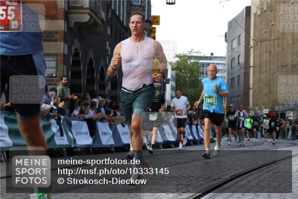 13.09.2026 - 21. swb-Marathon Bremen Strokosch-Dieckow http://msf.ph/oto/10333145 13.09.2026 13:16:26 Ziel 145, 481, 663, 740, 1605, 1955, 2623, 3134, 3149, 4128, 4823, 5430, 5913, 6106, 6721, 6744, 7307, 7413, 8398, 8487, 9278, 13008, 13158, 696, 816, 985, 1076, 1162, 2474, 5255, 6367, 7053, 7603, 7875, 8171, 8288 meine-sportfotos.de