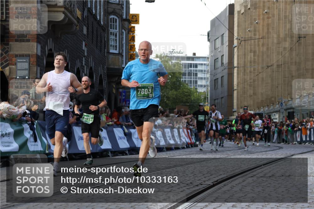 13.09.2026 - 21. swb-Marathon Bremen Strokosch-Dieckow http://msf.ph/oto/10333163 13.09.2026 13:16:27 Ziel 145, 481, 663, 740, 1605, 1955, 2623, 3134, 3149, 4128, 4823, 5430, 6106, 6721, 6744, 7307, 7413, 8398, 8487, 9115, 9278, 13008, 13158, 696, 816, 985, 1076, 2474, 4485, 5255, 6367, 7603, 7875, 8171, 8288 meine-sportfotos.de