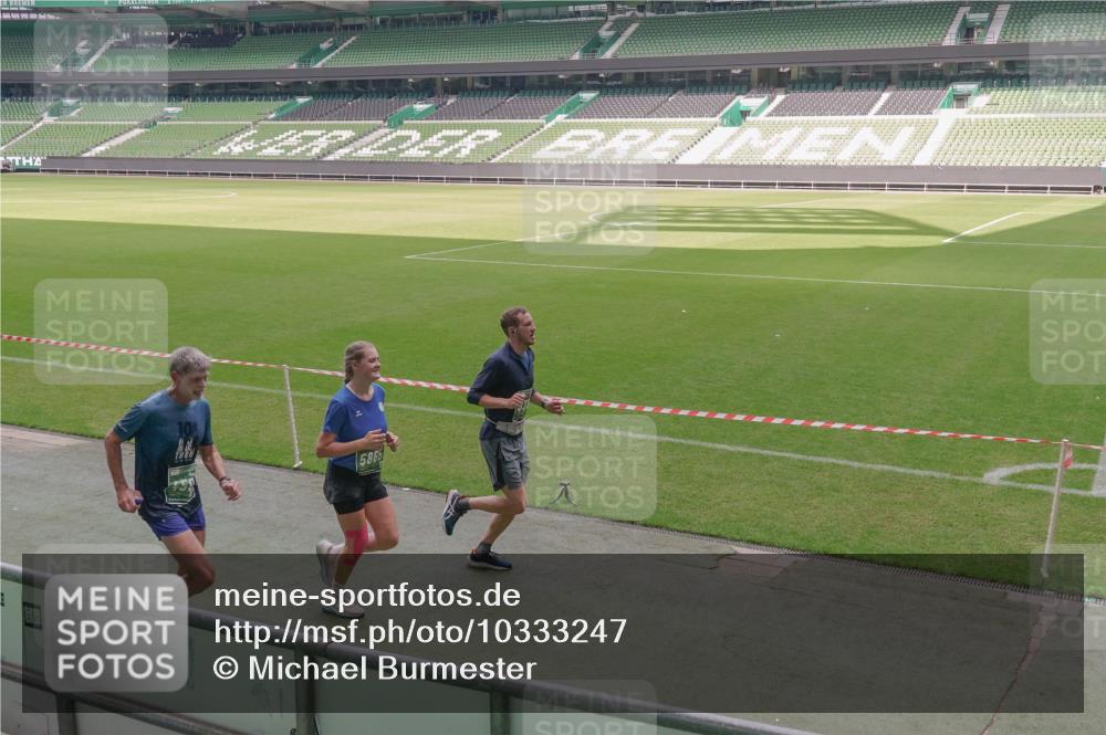 13.09.2026 - 21. swb-Marathon Bremen Michael Burmester http://msf.ph/oto/10333247 13.09.2026 13:05:41 Laufen im Stadion 109, 178, 217, 244, 287, 303, 323, 394, 430, 454, 536, 565, 578, 613, 647, 784, 891, 900, 1073, 1239, 1243, 1274, 1307, 1308, 1365, 1373, 1380, 1456, 1533, 1574, 1581, 1627, 1656, 1687, 1780, 1823, 1909, 1914, 1932, 1941, 2023, 2076, 2089, 2126, 2241, 2244, 2265, 2301, 2310, 2355, 2356, 2369, 2393, 2430, 2452, 2464, 2602, 2723, 2742, 2764, 2867, 2872, 2910, 2919, 2957, 2959, 2985, 3028, 3030, 3115, 3217, 3278, 3320, 3343, 3419, 3444, 3485, 3521, 3796, 3909 meine-sportfotos.de