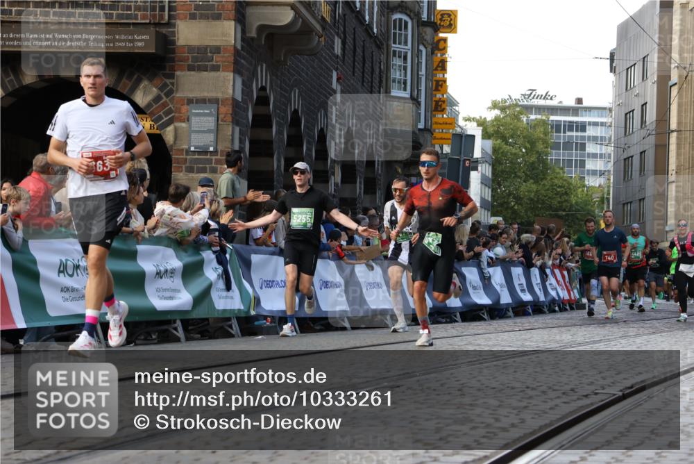 13.09.2026 - 21. swb-Marathon Bremen Strokosch-Dieckow http://msf.ph/oto/10333261 13.09.2026 13:16:32 Ziel 481, 663, 740, 755, 792, 1605, 2623, 3134, 4128, 5554, 6106, 6721, 6744, 8398, 8487, 9031, 9115, 13008, 13158, 472, 675, 696, 734, 816, 827, 985, 2473, 2474, 2809, 3716, 4135, 4485, 5255, 5772, 6367, 6531, 6535, 7875 meine-sportfotos.de