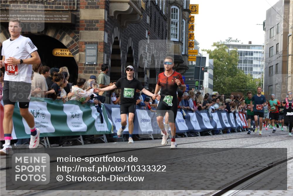 13.09.2026 - 21. swb-Marathon Bremen Strokosch-Dieckow http://msf.ph/oto/10333322 13.09.2026 13:16:32 Ziel 481, 663, 740, 755, 792, 1605, 2623, 3134, 4128, 5554, 6106, 6721, 6744, 8398, 8487, 9031, 9115, 13008, 13158, 472, 675, 696, 734, 816, 827, 985, 2473, 2474, 2809, 3716, 4135, 4485, 5255, 5772, 6367, 6531, 6535, 7875 meine-sportfotos.de