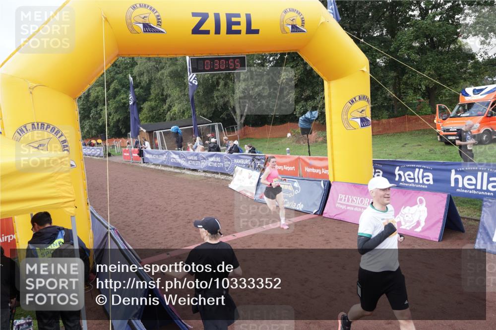 13.09.2026 - Airport Race Dennis Weichert http://msf.ph/oto/10333352 13.09.2026 10:31:28 Ziel 5093, 5106, 5119, 5125, 5146, 5149, 5372, 5374, 5398, 5415, 5424 meine-sportfotos.de