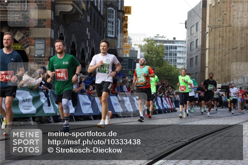13.09.2026 - 21. swb-Marathon Bremen Strokosch-Dieckow http://msf.ph/oto/10333438 13.09.2026 13:16:39 Ziel 481, 663, 740, 755, 792, 1162, 1605, 2604, 5554, 5963, 6106, 6721, 6744, 7053, 7603, 7801, 8398, 9031, 9115, 13008, 385, 472, 675, 696, 734, 827, 1970, 2473, 2474, 2809, 3716, 3961, 4135, 4137, 4485, 5772, 6049, 6531, 6535, 6819, 7297, 7387, 7875 meine-sportfotos.de