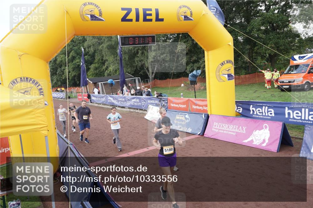 13.09.2026 - Airport Race Dennis Weichert http://msf.ph/oto/10333556 13.09.2026 10:31:53 Ziel 281, 5011, 5111, 5150, 5180, 5224, 5265, 5473 meine-sportfotos.de
