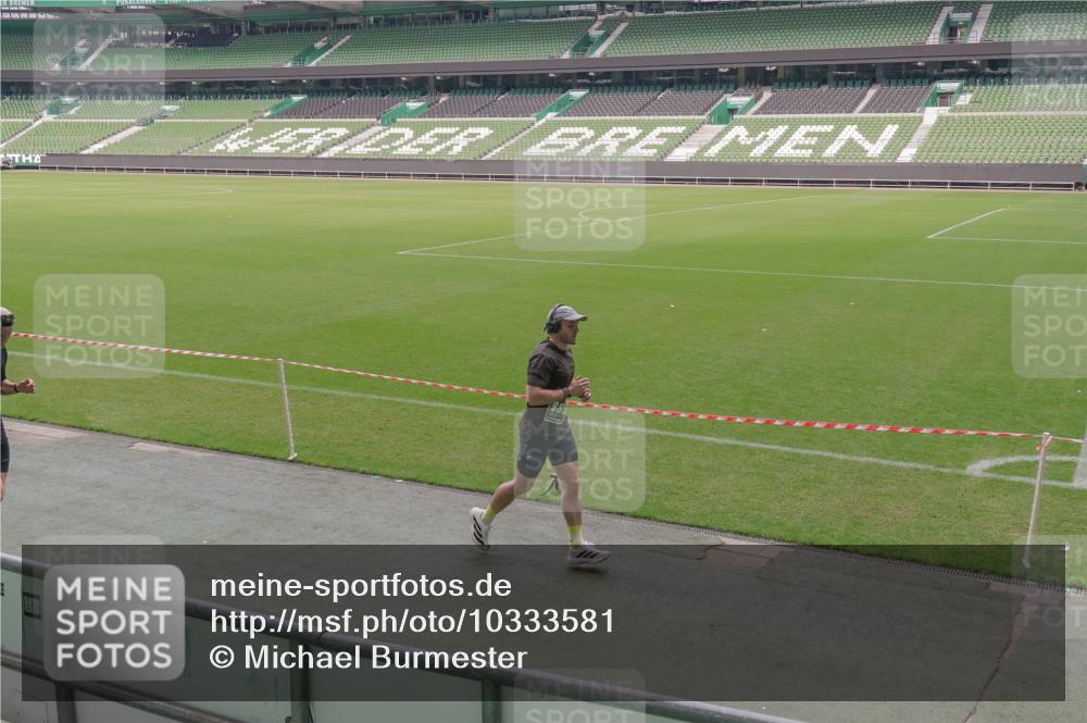 13.09.2026 - 21. swb-Marathon Bremen Michael Burmester http://msf.ph/oto/10333581 13.09.2026 13:06:22 Laufen im Stadion 109, 217, 244, 287, 303, 310, 323, 372, 394, 430, 454, 536, 578, 613, 647, 716, 784, 831, 891, 900, 922, 1073, 1083, 1205, 1243, 1274, 1308, 1365, 1369, 1380, 1437, 1533, 1545, 1574, 1581, 1627, 1780, 1823, 1848, 1871, 1909, 1914, 1932, 1938, 2076, 2089, 2090, 2126, 2219, 2241, 2244, 2265, 2275, 2301, 2310, 2355, 2356, 2393, 2440, 2464, 2602, 2699, 2707, 2721, 2742, 2764, 2818, 2902, 2959, 2985, 3030, 3115, 3278, 3343, 3444, 3485 meine-sportfotos.de