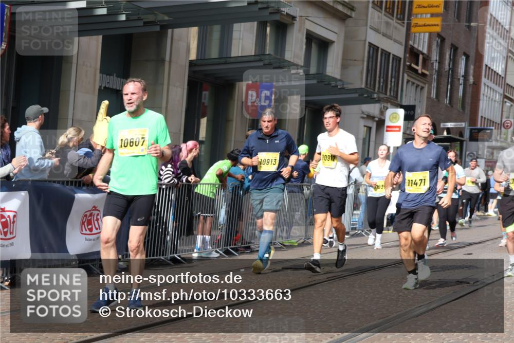13.09.2026 - 21. swb-Marathon Bremen Strokosch-Dieckow http://msf.ph/oto/10333663 13.09.2026 11:03:50 Ziel 10182, 10291, 10390, 10403, 10516, 10607, 10613, 10659, 10671, 10672, 10720, 10726, 10912, 10913, 11149, 11221, 11318, 11319, 11336, 11470, 11471, 11511, 11539, 11618, 11720, 11726, 11909, 12001, 12103, 12113, 12140, 12260, 12276, 12392, 12433, 10090, 10091, 10152, 10327, 10357, 10403, 10420, 10429, 10569, 10796, 10902, 10918, 10950, 11149, 11211, 11325, 11411, 11451, 11511, 11595, 11655, 11746, 11868, 11967, 12074, 12504 meine-sportfotos.de