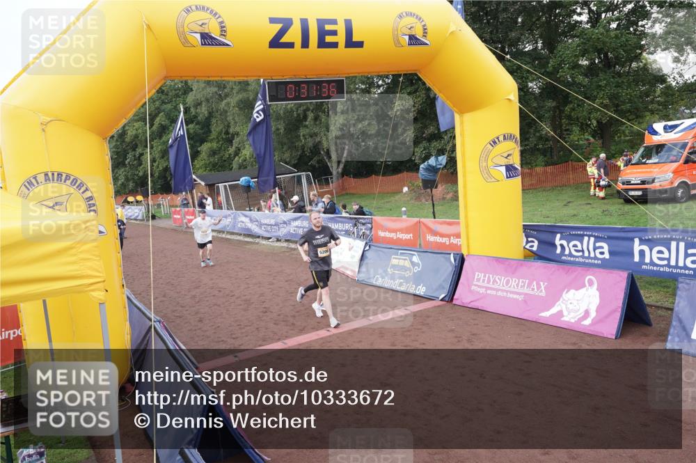13.09.2026 - Airport Race Dennis Weichert http://msf.ph/oto/10333672 13.09.2026 10:32:10 Ziel 4167, 5091, 5192, 5206, 5237 meine-sportfotos.de