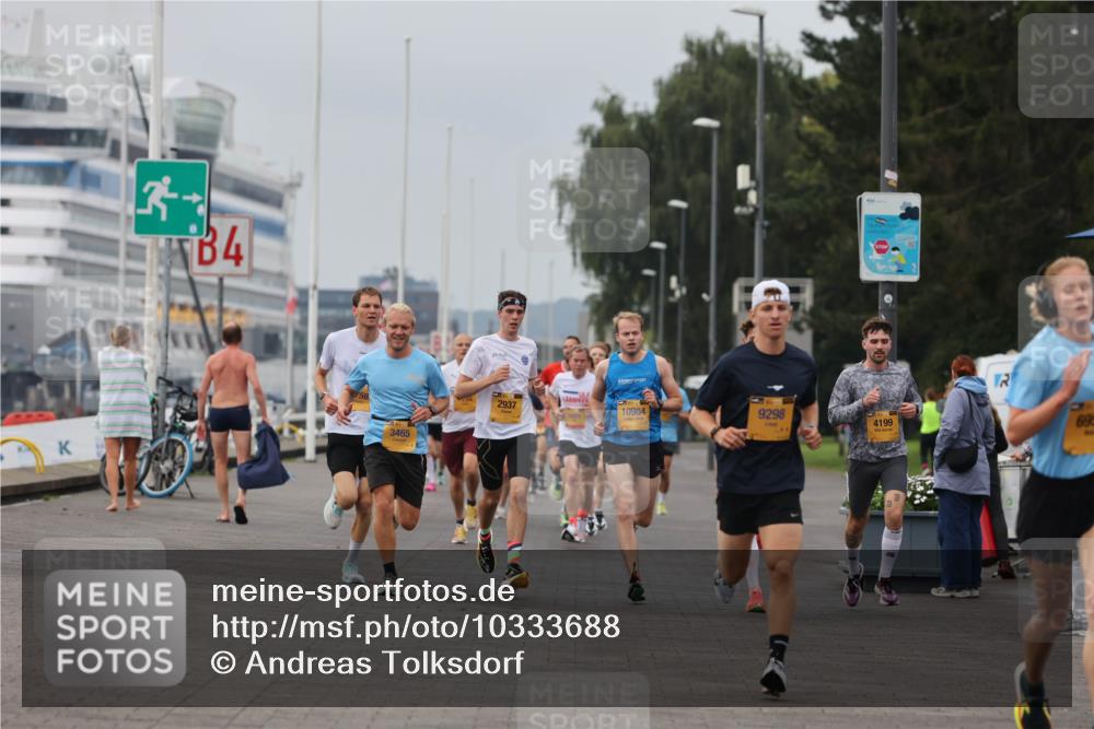 13.09.2026 - Kiel Lauf Andreas Tolksdorf http://msf.ph/oto/10333688 13.09.2026 09:51:53 Kiellinie 4, 3465, 2937, 10964, 9298, 4199, 69 meine-sportfotos.de