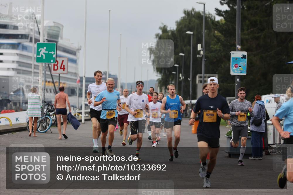 13.09.2026 - Kiel Lauf Andreas Tolksdorf http://msf.ph/oto/10333692 13.09.2026 09:51:53 Kiellinie 3, 4, 3465, 937, 10964, 5001, 9298, 4199 meine-sportfotos.de