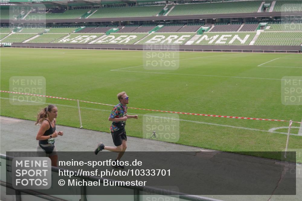 13.09.2026 - 21. swb-Marathon Bremen Michael Burmester http://msf.ph/oto/10333701 13.09.2026 13:06:34 Laufen im Stadion 109, 132, 156, 217, 244, 287, 303, 310, 323, 372, 394, 430, 454, 536, 578, 613, 647, 716, 784, 831, 834, 891, 900, 922, 1073, 1083, 1189, 1205, 1243, 1274, 1308, 1365, 1369, 1380, 1437, 1533, 1545, 1574, 1581, 1823, 1848, 1871, 1909, 1926, 1938, 2070, 2076, 2090, 2219, 2241, 2244, 2265, 2275, 2301, 2310, 2318, 2355, 2356, 2393, 2440, 2464, 2602, 2699, 2707, 2721, 2731, 2742, 2764, 2818, 2902, 2911, 2960, 2985, 3030, 3115, 3278, 3444, 3485 meine-sportfotos.de
