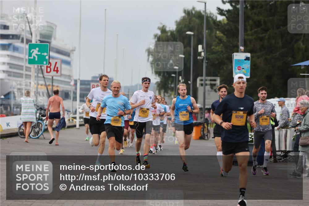 13.09.2026 - Kiel Lauf Andreas Tolksdorf http://msf.ph/oto/10333706 13.09.2026 09:51:54 Kiellinie 4, 3465, 2937, 10964, 9298, 4199 meine-sportfotos.de