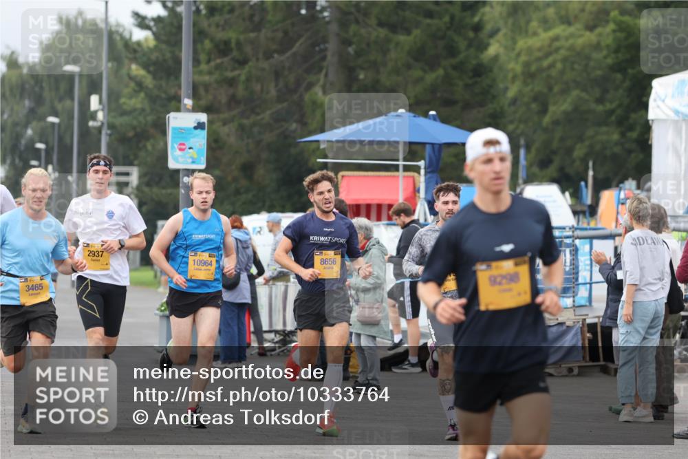 13.09.2026 - Kiel Lauf Andreas Tolksdorf http://msf.ph/oto/10333764 13.09.2026 09:51:56 Kiellinie 3465, 38, 2937, 10964, 8656, 9298 meine-sportfotos.de