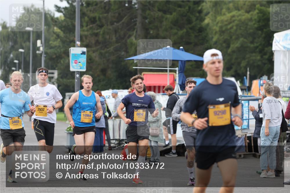 13.09.2026 - Kiel Lauf Andreas Tolksdorf http://msf.ph/oto/10333772 13.09.2026 09:51:56 Kiellinie 3465, 2937, 10964, 8656, 9, 9298 meine-sportfotos.de