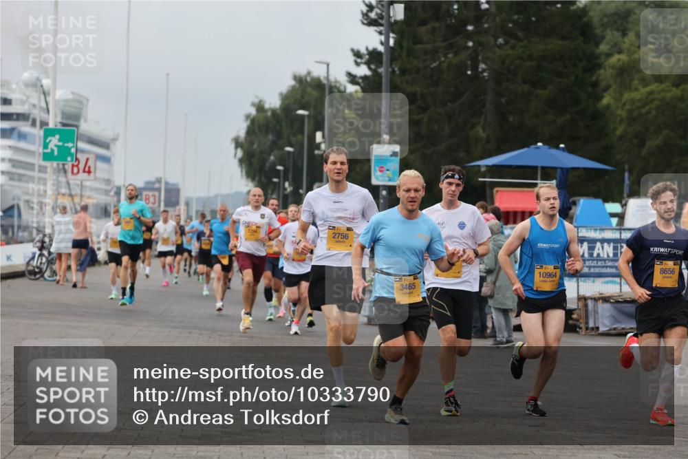 13.09.2026 - Kiel Lauf Andreas Tolksdorf http://msf.ph/oto/10333790 13.09.2026 09:51:57 Kiellinie 3, 84, 83, 7294, 2756, 3465, 10964, 8656 meine-sportfotos.de