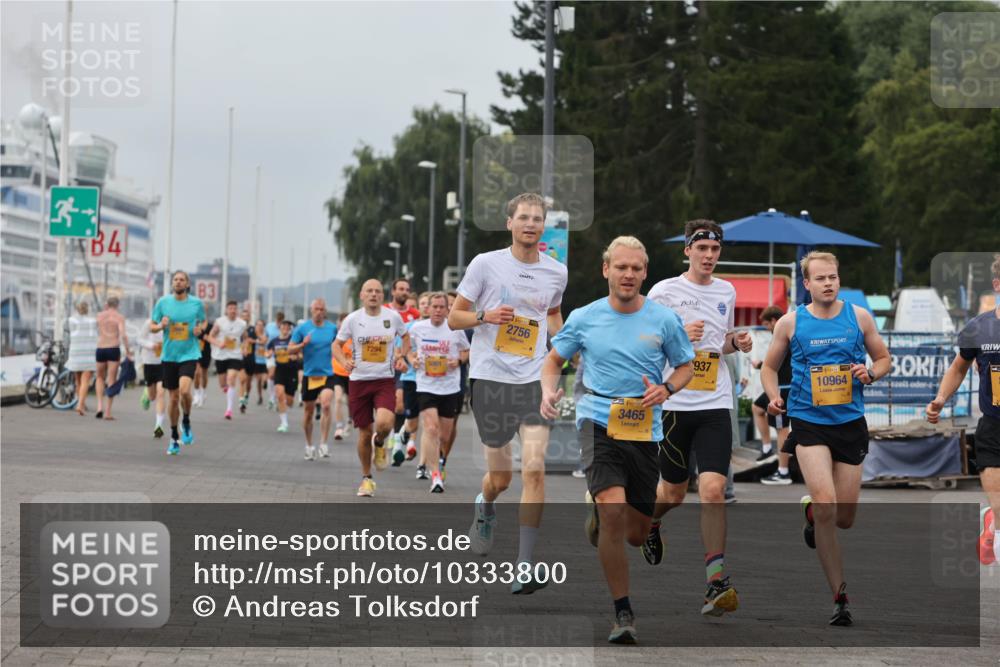13.09.2026 - Kiel Lauf Andreas Tolksdorf http://msf.ph/oto/10333800 13.09.2026 09:51:58 Kiellinie 4, 83, 7294, 2756, 3465, 937, 10964, 30 meine-sportfotos.de