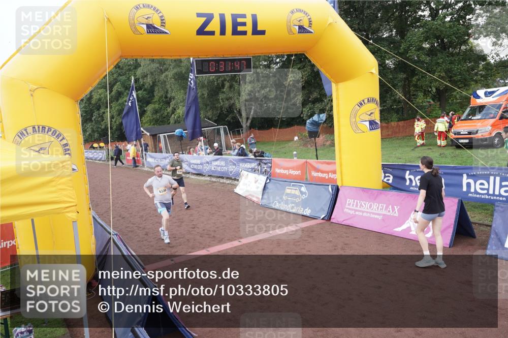 13.09.2026 - Airport Race Dennis Weichert http://msf.ph/oto/10333805 13.09.2026 10:32:21 Ziel 4053, 5072, 5330, 5394, 5395 meine-sportfotos.de