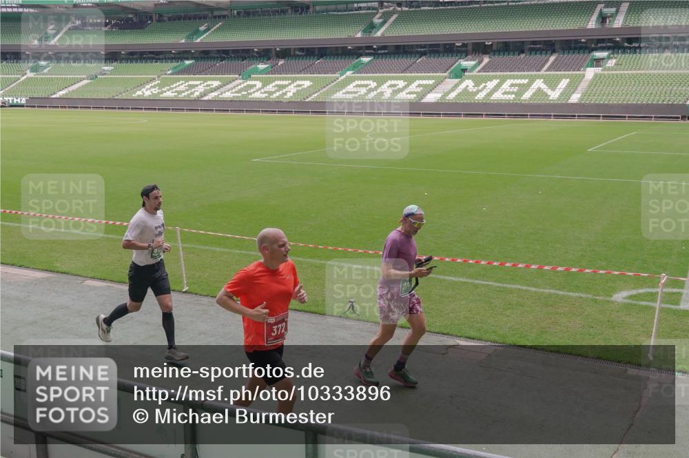 13.09.2026 - 21. swb-Marathon Bremen Michael Burmester http://msf.ph/oto/10333896 13.09.2026 13:07:00 Laufen im Stadion 109, 132, 156, 217, 287, 303, 310, 372, 394, 430, 454, 489, 578, 607, 613, 682, 716, 784, 809, 831, 834, 846, 891, 911, 922, 1083, 1173, 1189, 1205, 1210, 1274, 1322, 1364, 1365, 1369, 1380, 1387, 1437, 1532, 1533, 1545, 1574, 1581, 1600, 1823, 1841, 1848, 1854, 1871, 1909, 1926, 1938, 2070, 2076, 2090, 2219, 2244, 2265, 2275, 2283, 2310, 2318, 2355, 2356, 2393, 2405, 2440, 2464, 2492, 2565, 2699, 2707, 2721, 2731, 2755, 2818, 2831, 2902, 2911, 2949, 2960, 3115 meine-sportfotos.de
