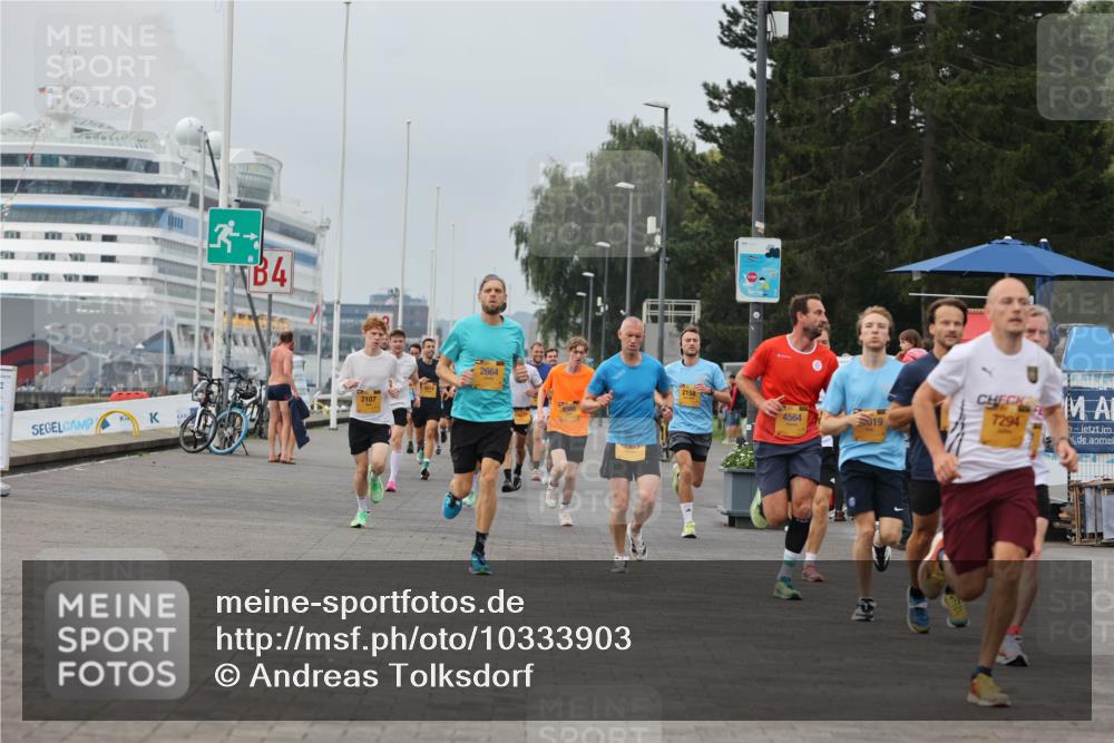 13.09.2026 - Kiel Lauf Andreas Tolksdorf http://msf.ph/oto/10333903 13.09.2026 09:52:01 Kiellinie 4, 2107, 2664, 8566, 0303, 2158, 4564, 019, 7294 meine-sportfotos.de