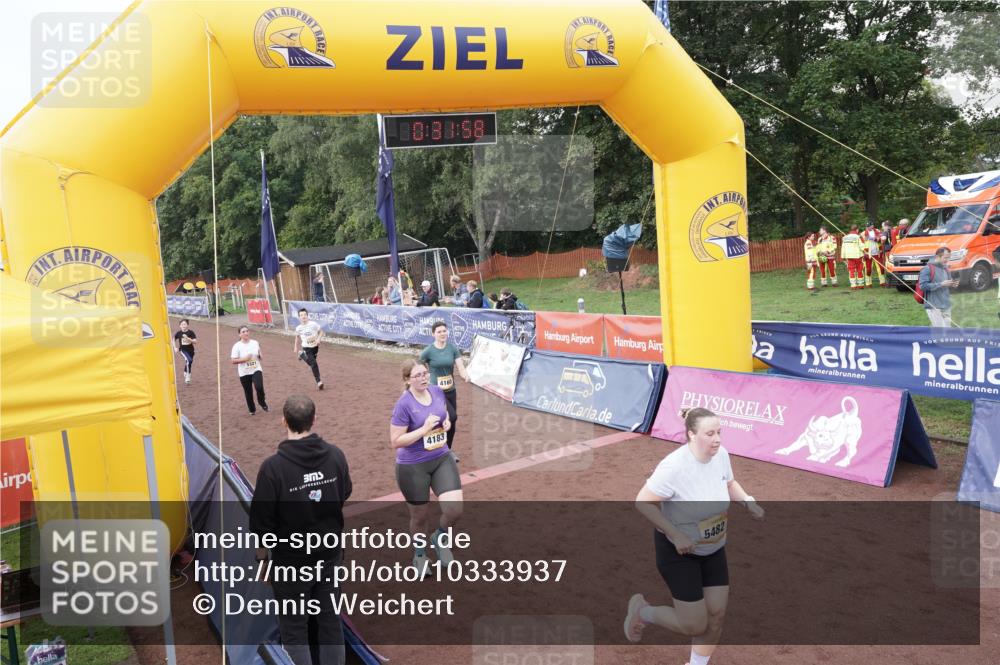 13.09.2026 - Airport Race Dennis Weichert http://msf.ph/oto/10333937 13.09.2026 10:32:32 Ziel 4160, 4183, 5035, 5161, 5321, 5437, 5482 meine-sportfotos.de