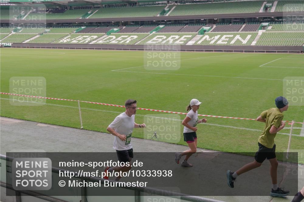 13.09.2026 - 21. swb-Marathon Bremen Michael Burmester http://msf.ph/oto/10333938 13.09.2026 13:07:04 Laufen im Stadion 109, 132, 156, 217, 287, 303, 310, 372, 430, 454, 489, 578, 607, 613, 682, 716, 784, 809, 831, 834, 846, 911, 922, 1083, 1173, 1189, 1205, 1210, 1274, 1322, 1364, 1365, 1369, 1387, 1437, 1532, 1533, 1545, 1574, 1581, 1600, 1823, 1841, 1848, 1854, 1871, 1909, 1926, 1938, 2003, 2070, 2076, 2090, 2219, 2244, 2265, 2275, 2283, 2310, 2318, 2355, 2356, 2393, 2405, 2440, 2464, 2492, 2565, 2699, 2707, 2721, 2731, 2755, 2802, 2818, 2831, 2902, 2911, 2949, 2960, 3115 meine-sportfotos.de