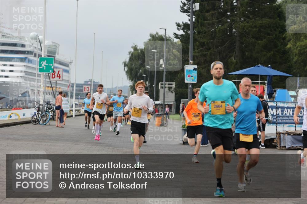 13.09.2026 - Kiel Lauf Andreas Tolksdorf http://msf.ph/oto/10333970 13.09.2026 09:52:03 Kiellinie 4, 3, 3945, 2107, 8566, 2664, 0303 meine-sportfotos.de