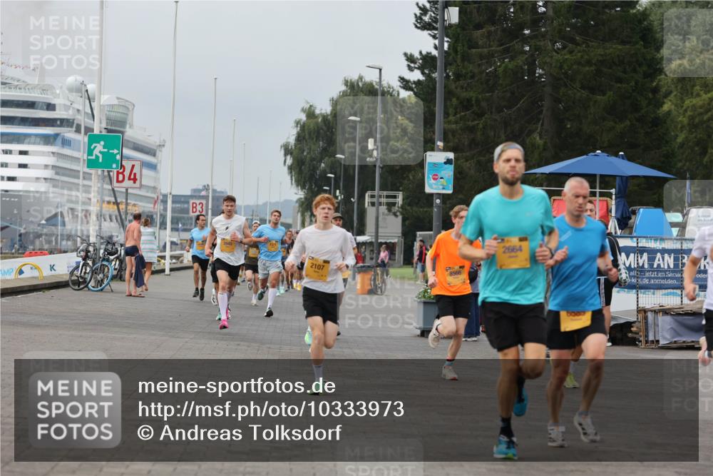 13.09.2026 - Kiel Lauf Andreas Tolksdorf http://msf.ph/oto/10333973 13.09.2026 09:52:03 Kiellinie 4, 3, 2107, 8566, 2664, 6000 meine-sportfotos.de