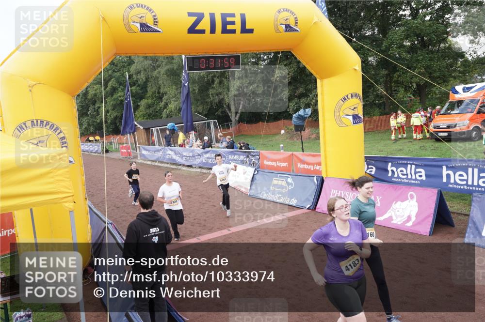 13.09.2026 - Airport Race Dennis Weichert http://msf.ph/oto/10333974 13.09.2026 10:32:33 Ziel 4142, 4160, 4183, 5035, 5161, 5321, 5437, 5482 meine-sportfotos.de
