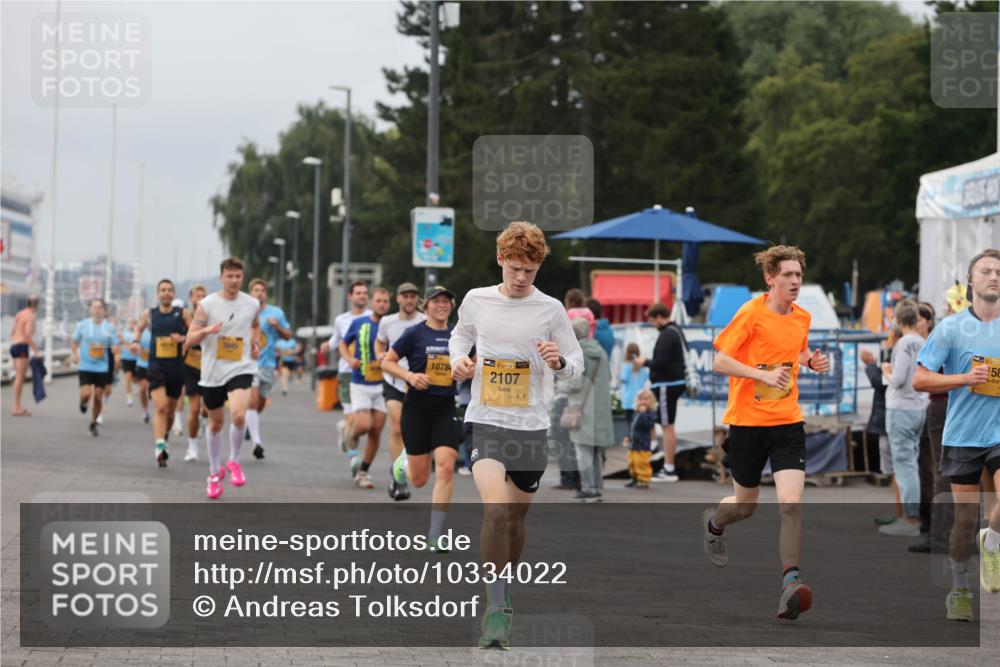 13.09.2026 - Kiel Lauf Andreas Tolksdorf http://msf.ph/oto/10334022 13.09.2026 09:52:05 Kiellinie 1078, 1, 38, 2107, 58 meine-sportfotos.de