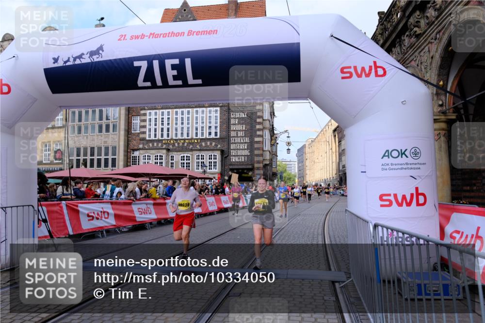 13.09.2026 - 21. swb-Marathon Bremen Tim E. http://msf.ph/oto/10334050 13.09.2026 11:05:58 Ziel 10168, 10238, 10259, 10260, 10305, 10457, 10864, 11024, 11314, 11387, 11520, 11521, 11724, 11791, 11892, 11947, 12156, 12273, 12330, 12362, 12378, 12501, 12523, 12773 meine-sportfotos.de