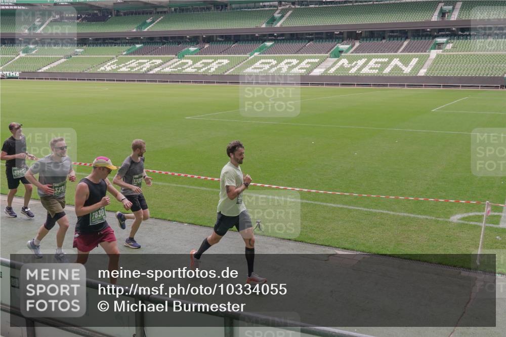 13.09.2026 - 21. swb-Marathon Bremen Michael Burmester http://msf.ph/oto/10334055 13.09.2026 13:07:23 Laufen im Stadion 109, 132, 156, 287, 303, 310, 372, 430, 454, 489, 551, 578, 607, 613, 682, 716, 784, 800, 808, 809, 831, 834, 846, 911, 922, 1083, 1173, 1189, 1205, 1210, 1274, 1285, 1322, 1364, 1365, 1369, 1387, 1395, 1437, 1532, 1545, 1574, 1581, 1600, 1823, 1831, 1841, 1848, 1854, 1871, 1909, 1926, 1938, 2003, 2070, 2090, 2215, 2219, 2275, 2283, 2318, 2355, 2356, 2366, 2393, 2405, 2440, 2492, 2565, 2611, 2699, 2707, 2721, 2731, 2755, 2782, 2802, 2818, 2831, 2866, 2902, 2911, 2949, 2960 meine-sportfotos.de