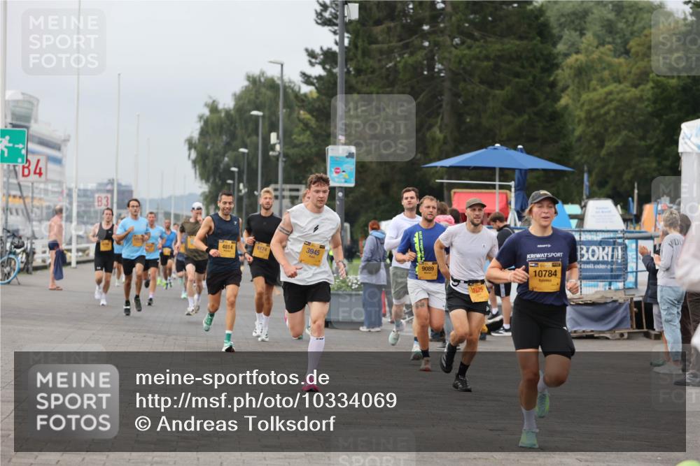 13.09.2026 - Kiel Lauf Andreas Tolksdorf http://msf.ph/oto/10334069 13.09.2026 09:52:07 Kiellinie 4, 3945, 6174, 9089, 4814, 1625, 10784 meine-sportfotos.de